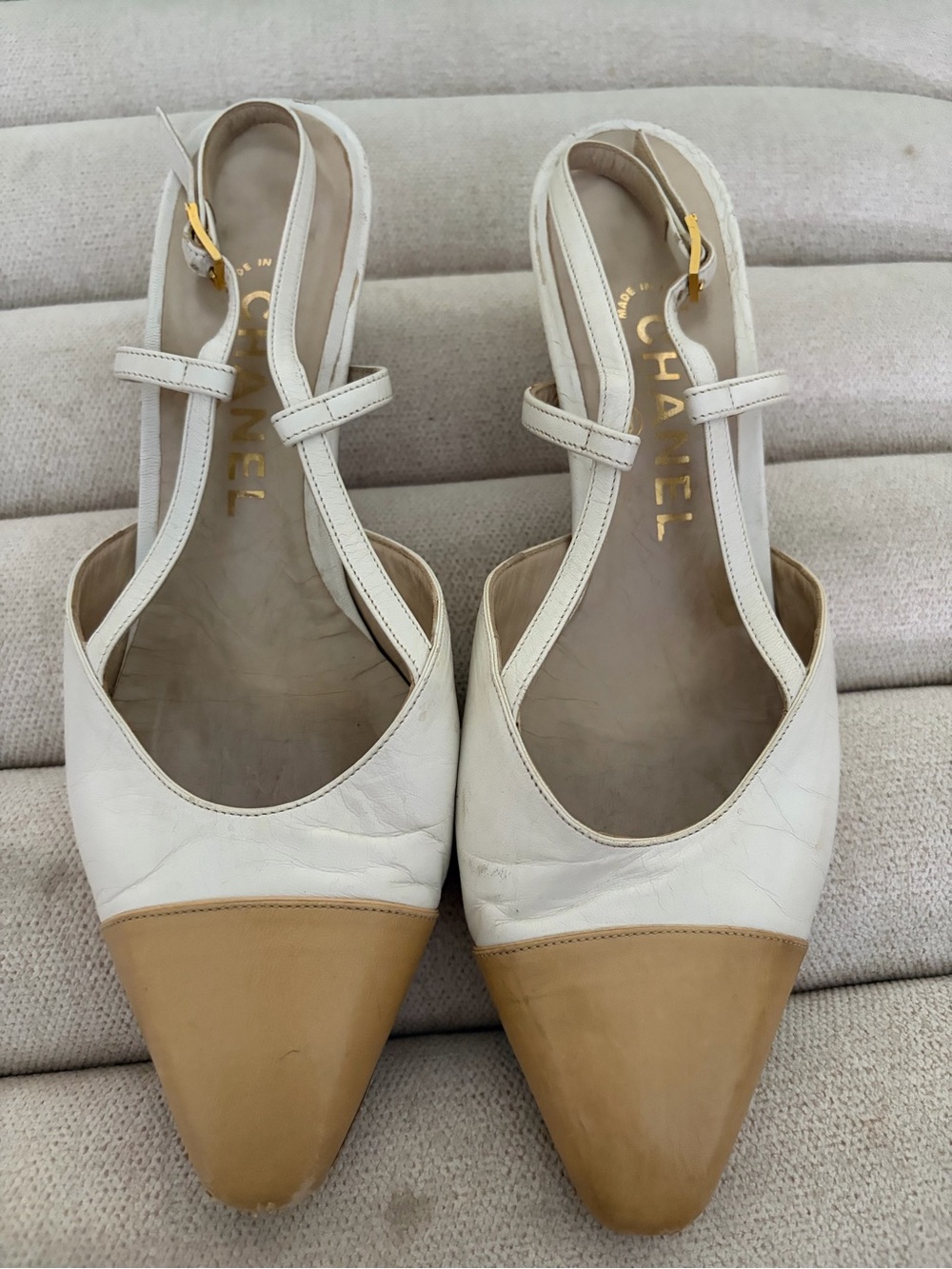 CHANEL Designer Vintage Kitten Slingback Cap Toe Heels White Size 36.5 37 6.5 7 - Picture 2 of 15